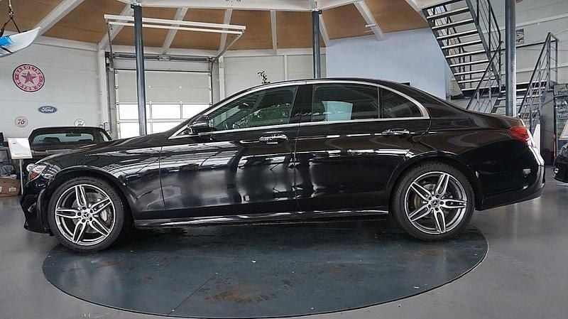 Gebraucht Mercedes E300 Avantgarde 245 PS (180 kW) 2018 Schwarz Limousine