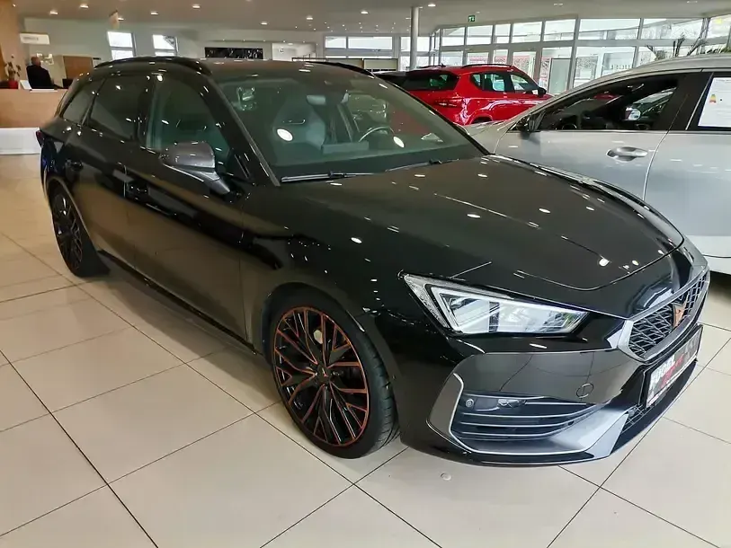 Używany Cupra Leon VZ 310 KM (228 kW) 2022 Czarny Kombi