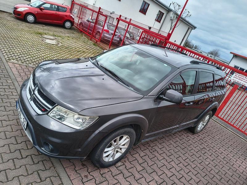 Second-hand Dodge Journey 287 CP (211 kW) 2017 Gri SUV