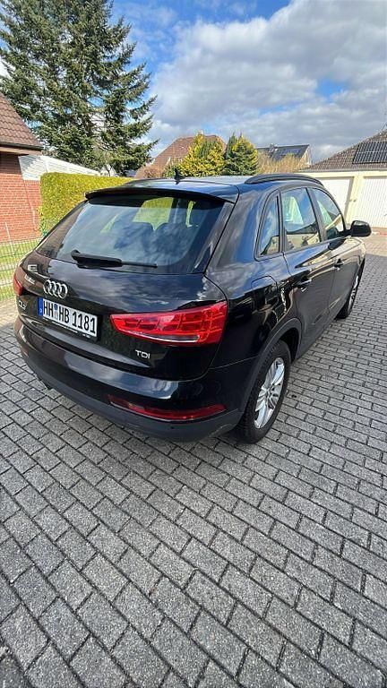 Gebraucht Audi Q3 120 PS (88 kW) 2016 Schwarz SUV