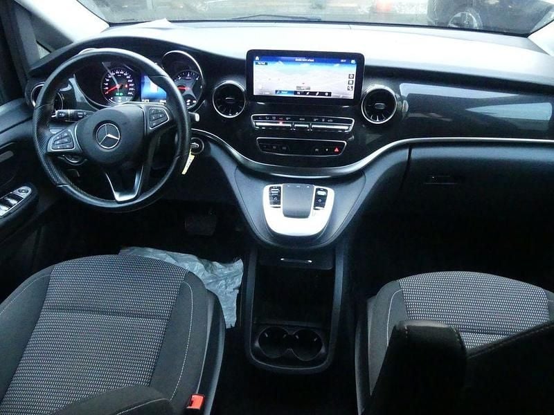 Gebraucht Mercedes V300 Edition 239 PS (175 kW) 2020 Graphitgrau Van / Kleinbus