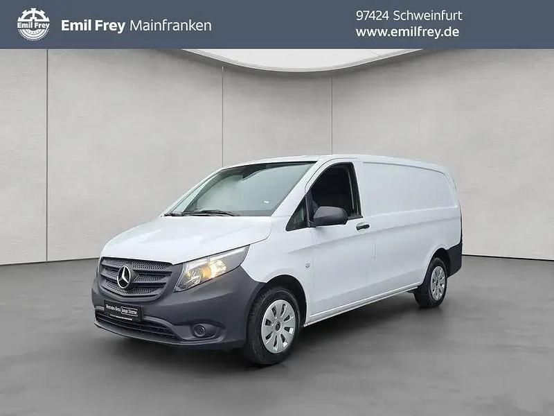 Weiß Gebraucht 2023 Mercedes Vito Van | 27.251 € (Guter Preis) - Bild 1/4