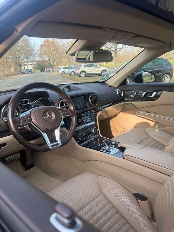 Gebraucht Mercedes SL350 306 PS (225 kW) 2013 Schwarz Cabrio