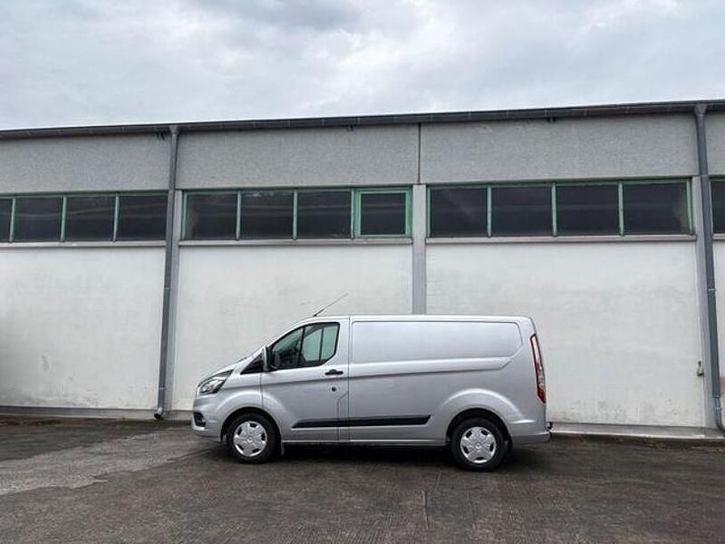 Gebraucht Ford Transit Custom 131 PS (96 kW) 2020 Andere Van / Kleinbus