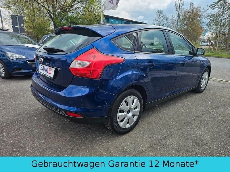 Usata Ford Focus 125 CV (91 kW) 2013 Blu Berlina
