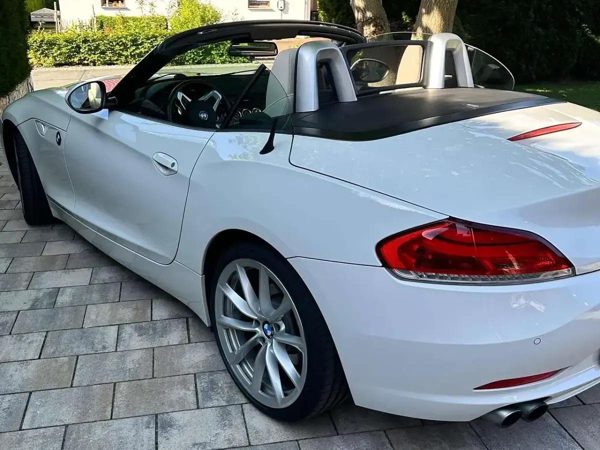 Gebraucht BMW Z4 258 PS (189 kW) 2010 Weiß Cabrio