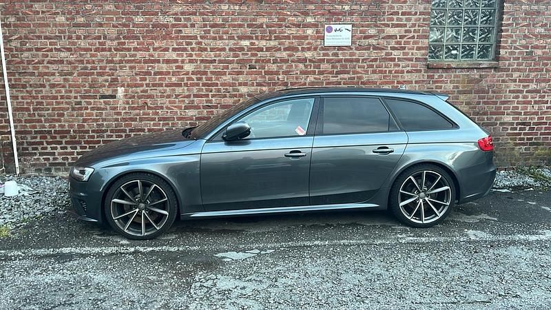 Gebraucht Audi RS4 450 PS (330 kW) 2015 Grau Kombi