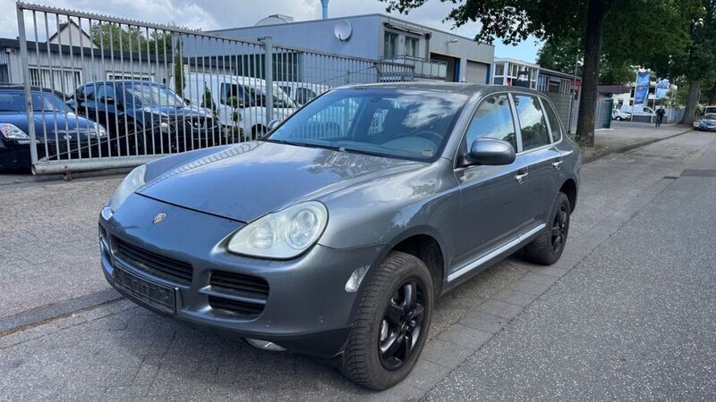 Grau Gebraucht 2003 Porsche Cayenne S SUV | 5.450 € (Fairer Preis) - Bild 1/4