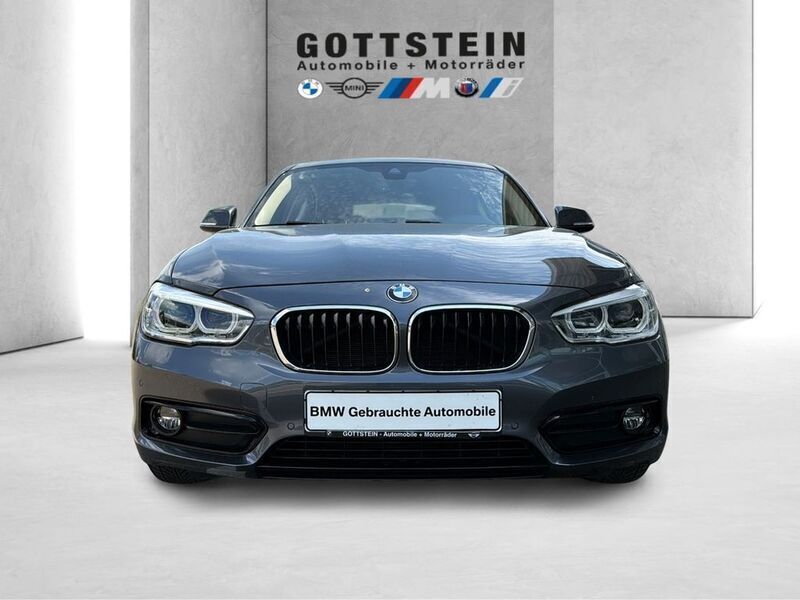 Mineralgrau Gebraucht 2018 BMW 125 Sport Line Kleinwagen | 21.250 € (Fairer Preis) - Bild 1/3