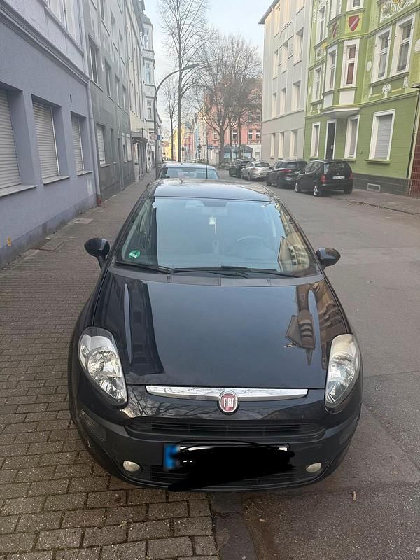 Gebraucht Fiat Punto 2010 Schwarz Kleinwagen