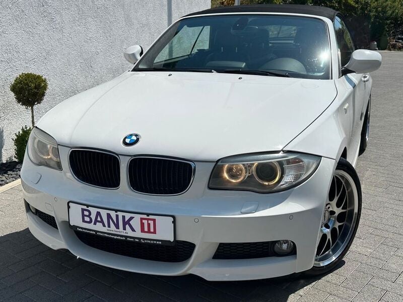 Weiß Gebraucht 2012 BMW 123 Sport Line Kleinwagen | 7.498 € - Bild 1/4