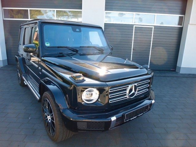 Obsidianschwarz Gebraucht 2018 Mercedes G500 SUV | 117.799 € - Bild 1/4