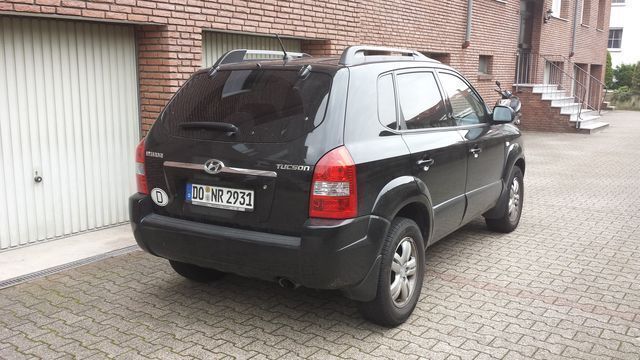 Gebraucht Hyundai Tucson GLS 141 PS (103 kW) 2008 Schwarz SUV