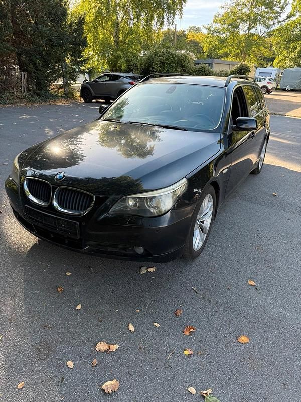 Schwarz Gebraucht 2005 BMW 525 Kombi | 1.999 € (Guter Preis) - Bild 1/4