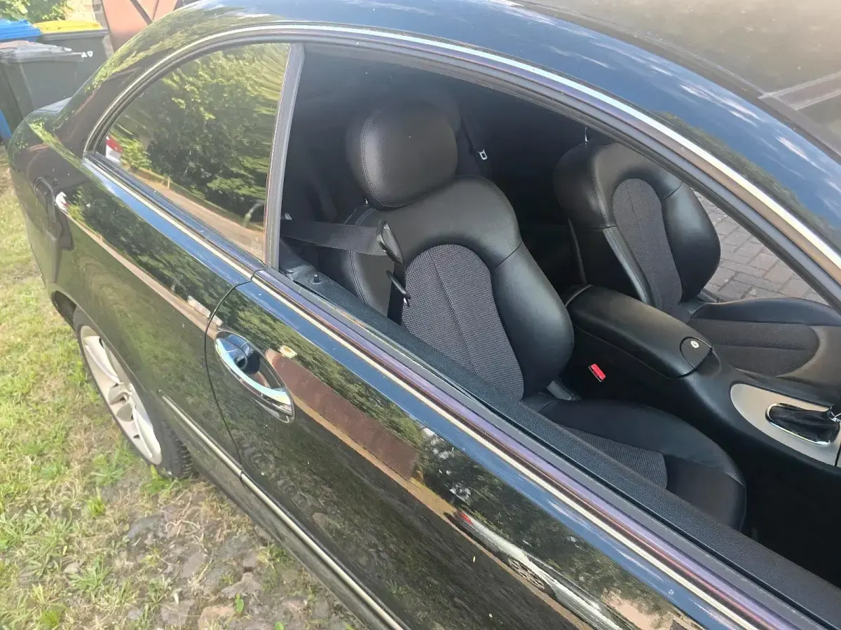 Gebraucht Mercedes CLK350 275 PS (202 kW) 2006 Schwarz Coupé