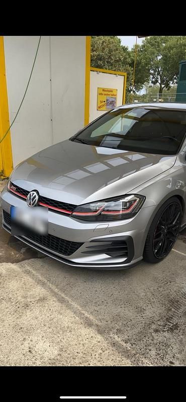 Gebraucht VW Golf GTI 245 PS (180 kW) 2018 Silber Coupé