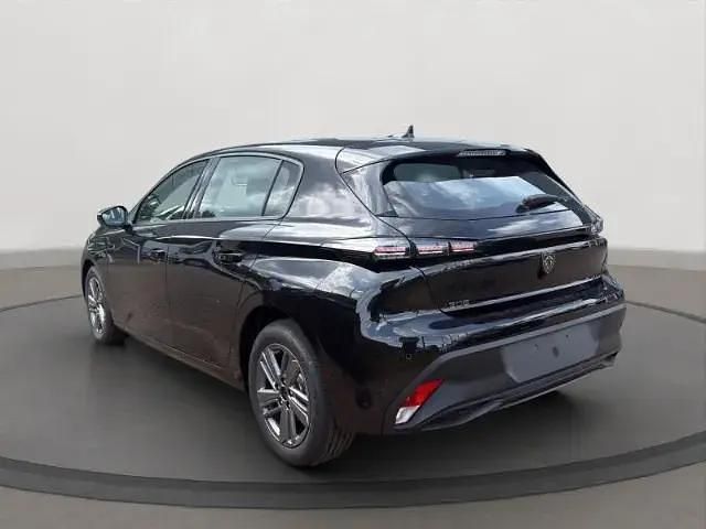 Neu Peugeot 308 Style 100 PS (73 kW) 2025 Schwarz Limousine