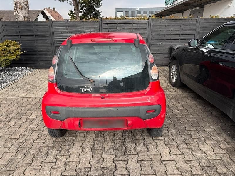 Gebraucht Citroën C1 70 PS (51 kW) 2007 Rot Kleinwagen