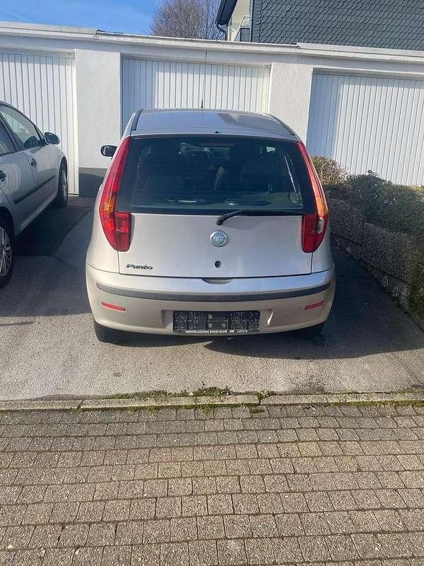 Gebraucht Fiat Punto 60 PS (44 kW) 2006 Limousine