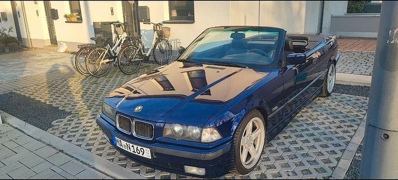 Gebraucht BMW 320 Cabriolet Performance 150 PS (110 kW) 1996 Blau Cabrio