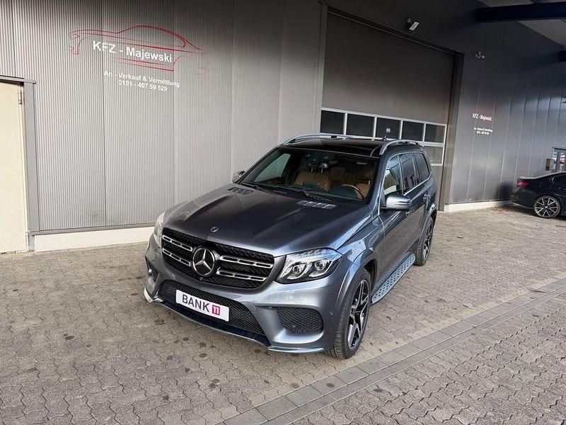 Gebraucht Mercedes GLS500 455 PS (334 kW) 2017 Grau SUV