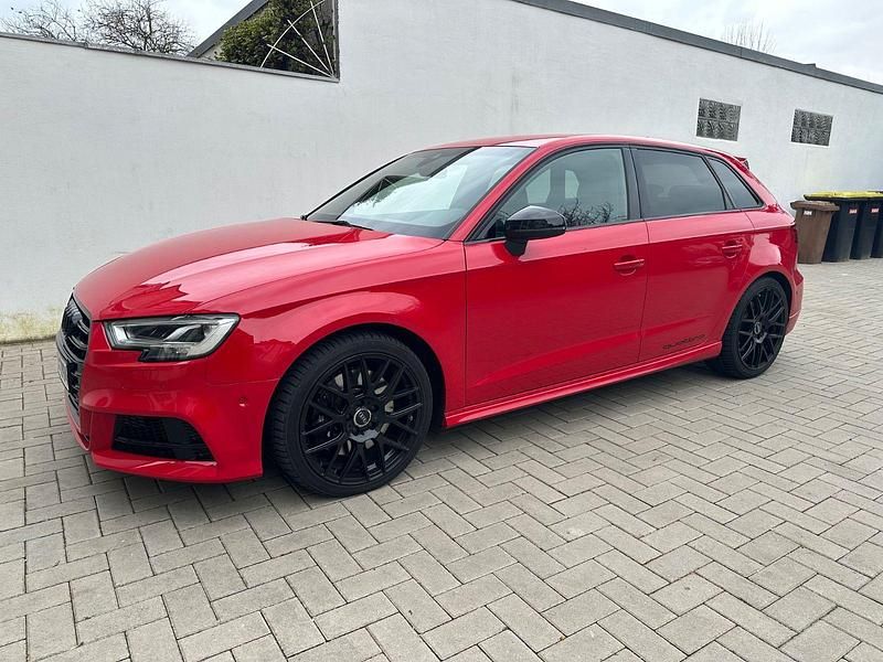 Gebraucht Audi S3 Advanced 310 PS (228 kW) 2017 Rot Limousine