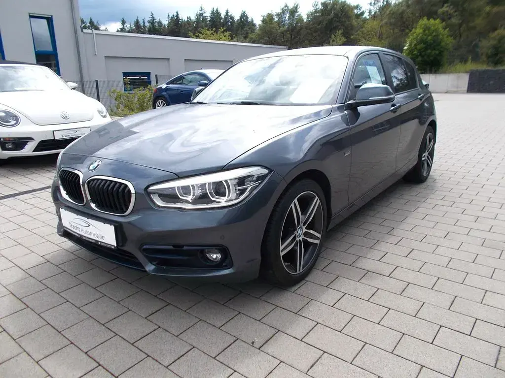 Gebraucht BMW 118 Sport Line 136 PS (100 kW) 2017 Mineralgrau metallic Kleinwagen