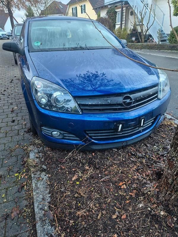 Gebraucht Opel Astra GTC 150 PS (110 kW) 2006 Blau Coupé