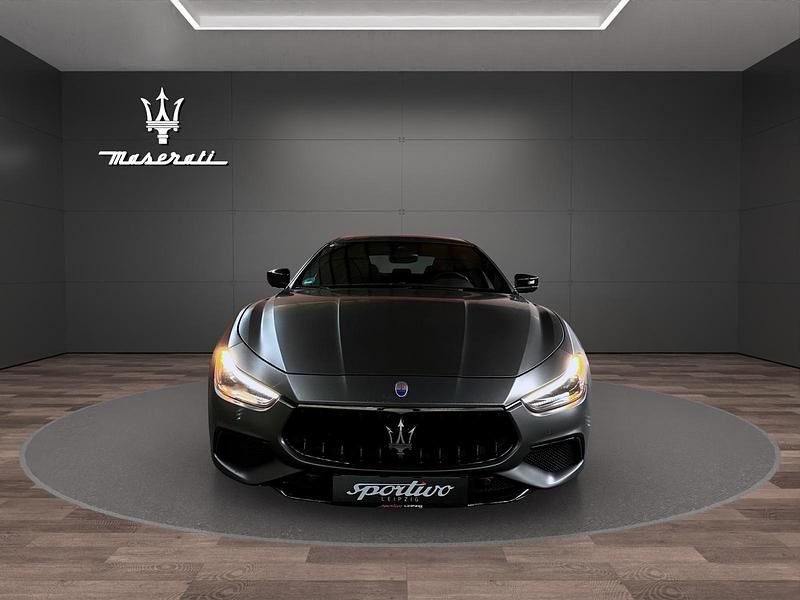 Gebraucht Maserati Ghibli 430 PS (316 kW) 2022 Grau Coupé