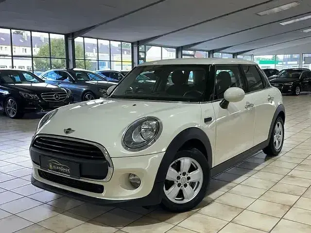 Gebraucht Mini ONE Pepper 102 PS (75 kW) 2017 Weiß Kleinwagen