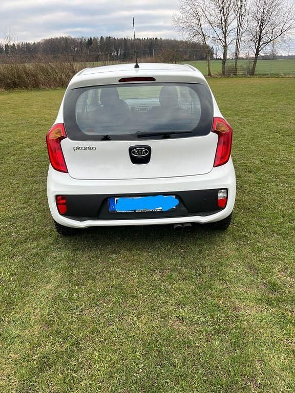 Gebraucht Kia Picanto Attract 69 PS (50 kW) 2011 Weiß Kleinwagen