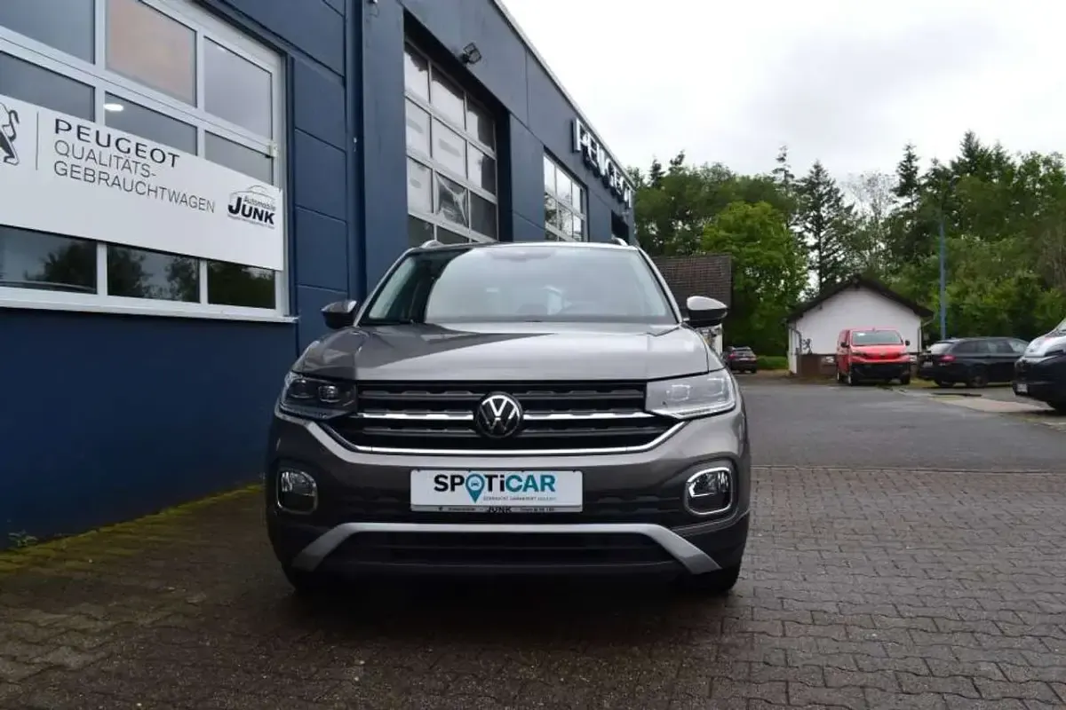 Gebraucht VW T-Cross 110 PS (80 kW) 2021 Limestone grey metallic SUV