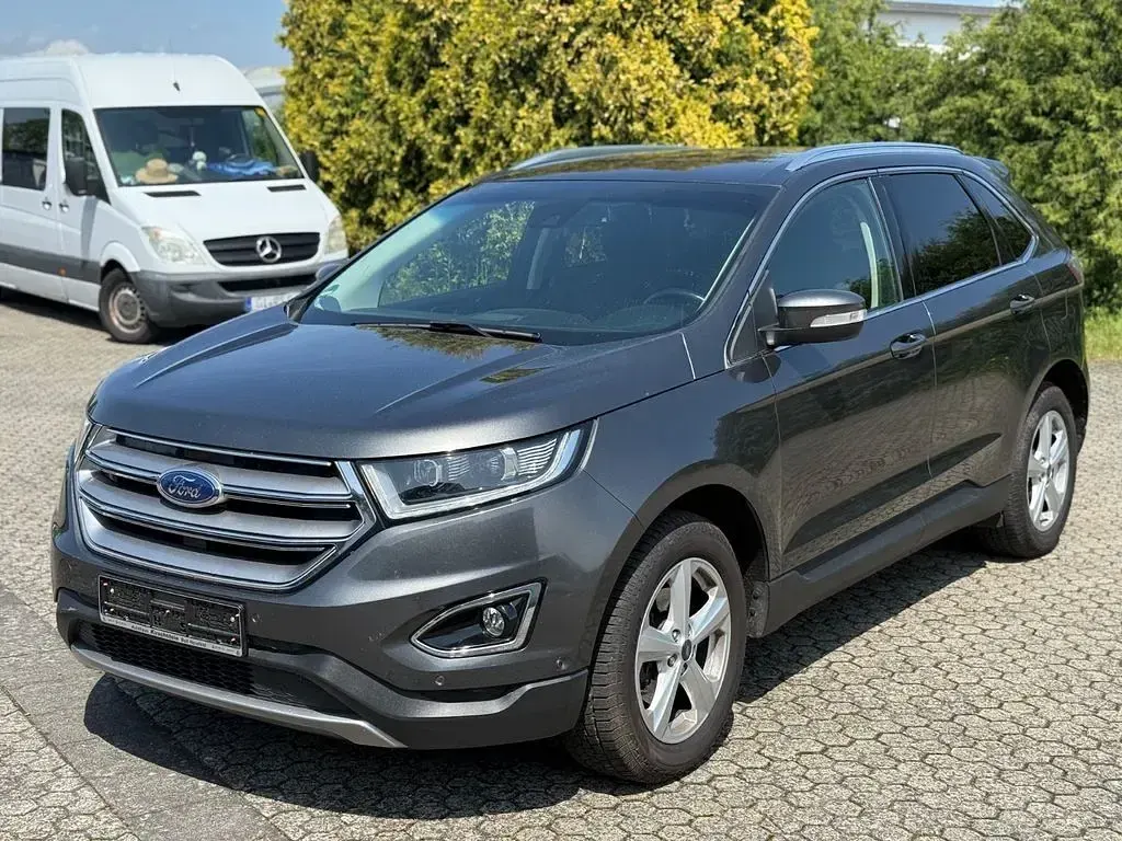 Gebraucht Ford Edge Titanium 211 PS (155 kW) 2017 Grau SUV
