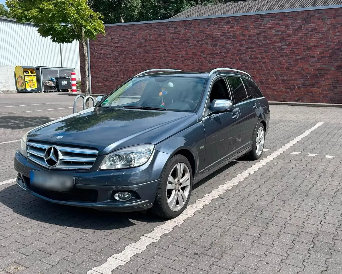 Gebraucht Mercedes C200 136 PS (100 kW) 2008 Grau Kombi
