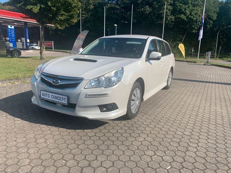 Gebraucht Subaru Legacy Active 150 PS (110 kW) 2012 Weiß Kombi
