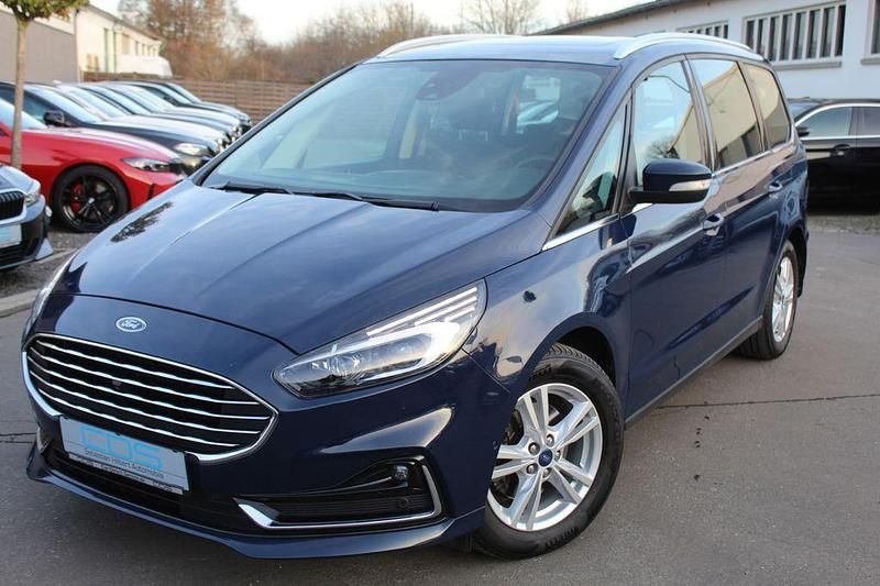 Blazerblau Gebraucht 2021 Ford Galaxy Titanium Van / Kleinbus | 24.980 € (Fairer Preis) - Bild 1/4
