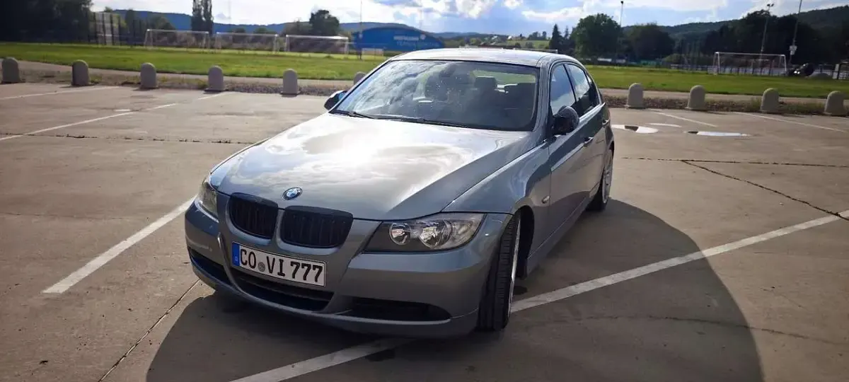 Gebraucht BMW 325 218 PS (160 kW) 2005 Limousine