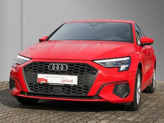Usata Audi A3 Sportback e-tron Ambiente 204 CV (150 kW) 2024 Rosso Utilitaria