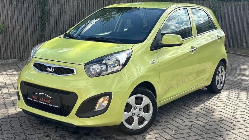 Grün Gebraucht 2014 Kia Picanto Edition 7 Kleinwagen | 4.550 € (Guter Preis) - Bild 1/4