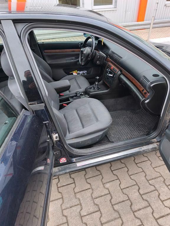 Gebraucht Audi A4 116 PS (85 kW) 1998 Blau Limousine