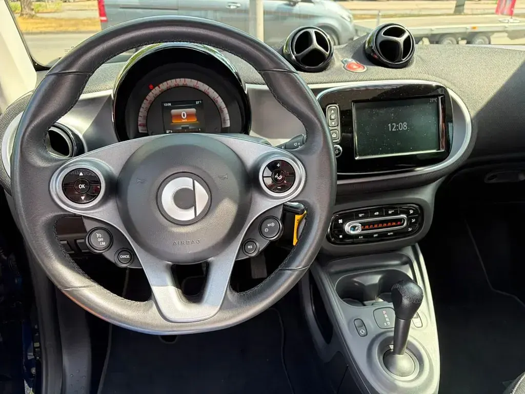 Gebraucht Smart ForTwo Cabrio Passion 90 PS (66 kW) 2019 Blau Cabrio