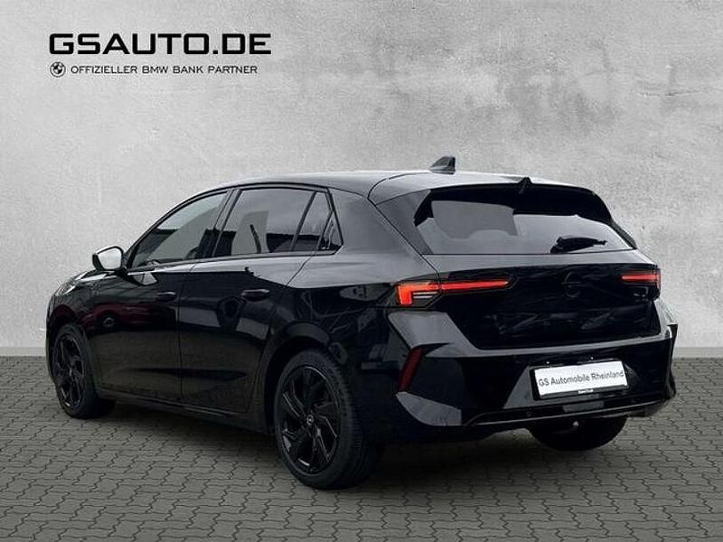 Gebraucht Opel Astra 131 PS (96 kW) 2024 Schwarz Limousine