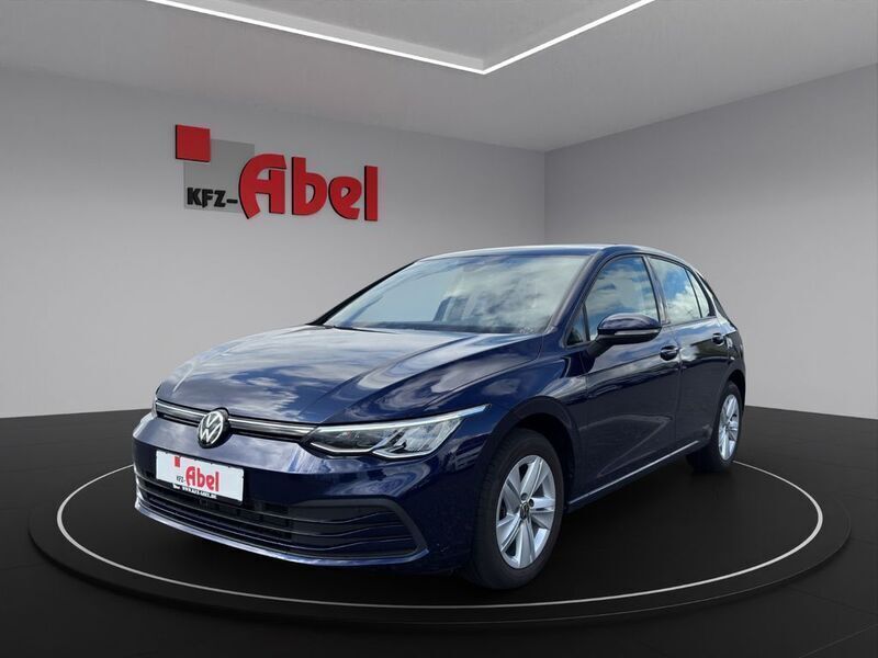 Blau Gebraucht 2021 VW Golf VIII Life Limousine | 19.680 € (Fairer Preis) - Bild 1/4