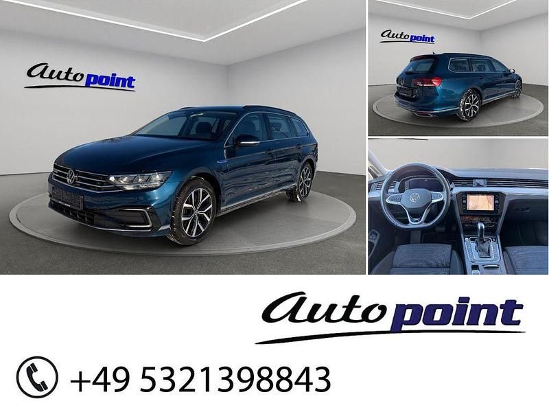 Blau Gebraucht 2021 VW Passat GTE Kombi | 19.950 € (Fairer Preis) - Bild 1/4