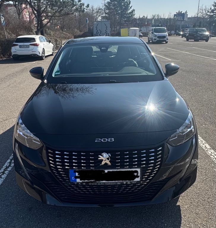 Schwarz Gebraucht 2019 Peugeot 208 Allure Kleinwagen | 15.250 € (Etwas zu teuer) - Bild 1/4