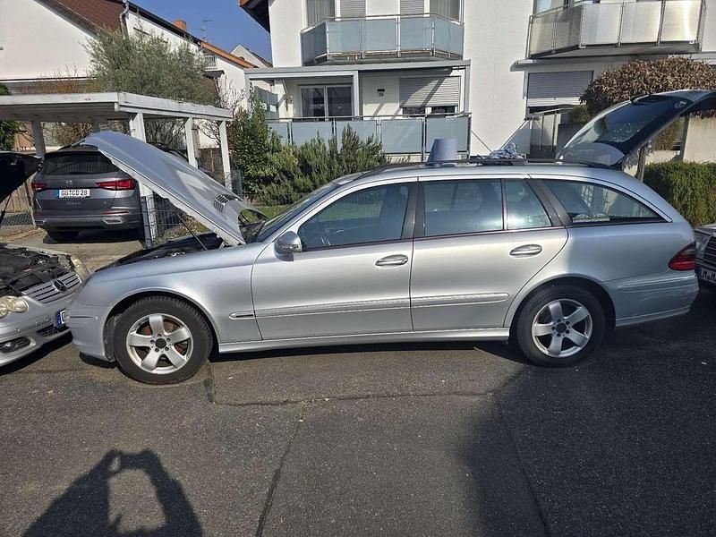 Gebraucht Mercedes 220 170 PS (125 kW) 2007 Silber