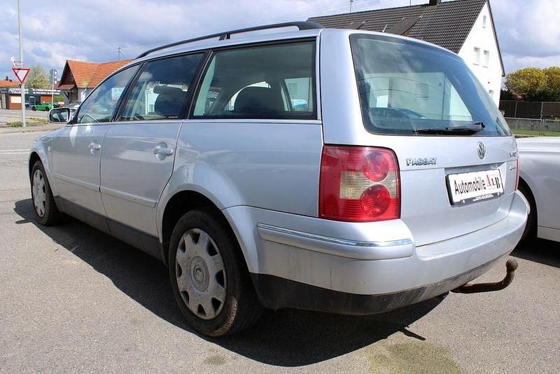 Gebraucht VW Passat Comfortline 150 PS (110 kW) 2002 Silber Limousine