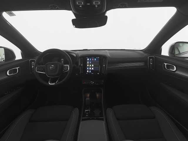 Gebraucht Volvo XC40 120 PS (88 kW) 2025 SUV