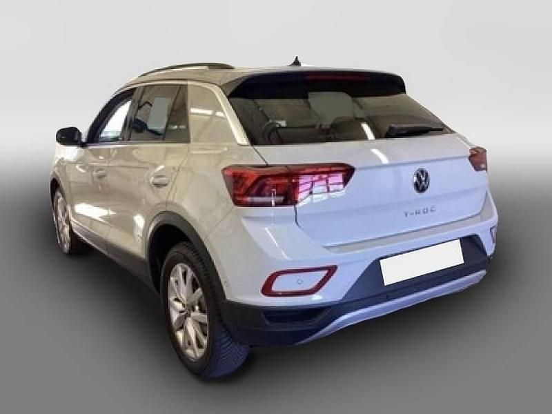 Gebraucht VW T-Roc Move 150 PS (110 kW) 2023 Grau SUV