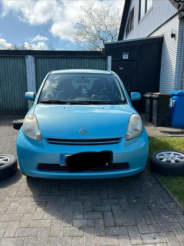 Gebraucht Daihatsu Sirion 87 PS (63 kW) 2006 Blau Kleinwagen